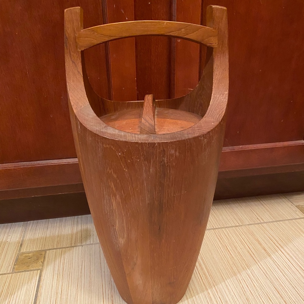 Dansk Denmark IHQ MCM Large Teak Ice Bucket by Jens Quistgaard